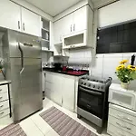 Apartamento Na Quadra Da Praia Av Nsa Sra C 1137 Ap501